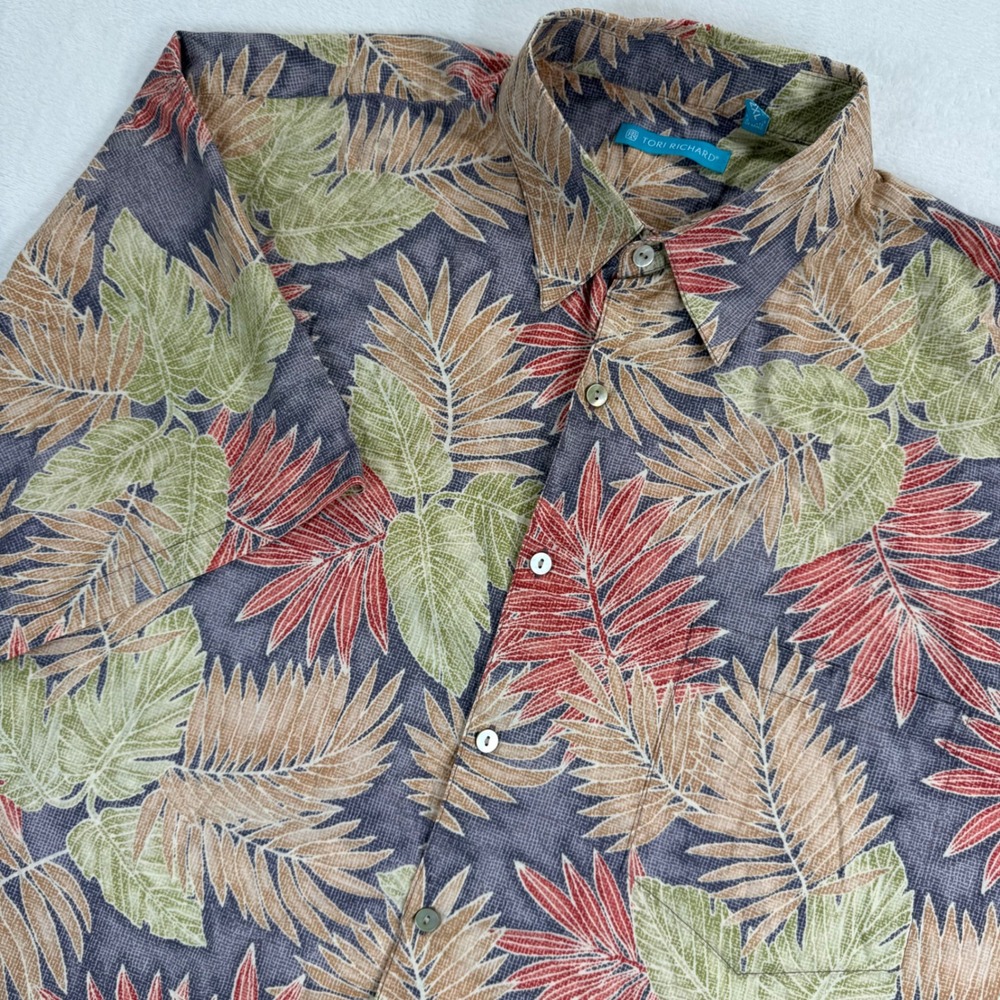 Tori Richard Mens 2XL Hawaiian Shirt‎ Purple Tropical Leaf Print Made in Hawaii